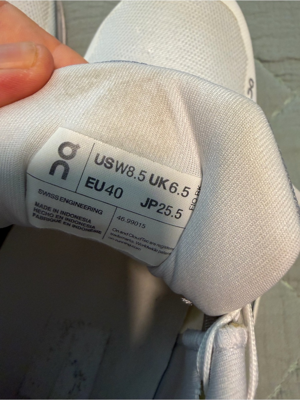 On Running Women's White Lightweight Sneakers - Picture 7 of 8